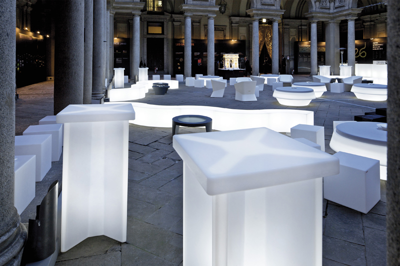 X2 - GLASS TABLETOP 