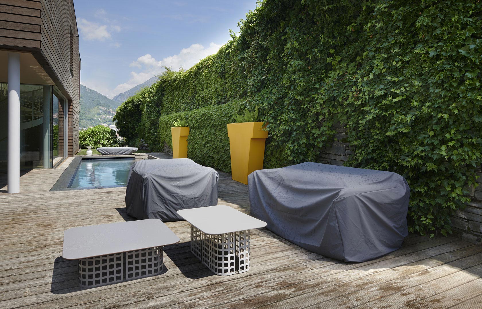 MARA - WATERPROOF COVER