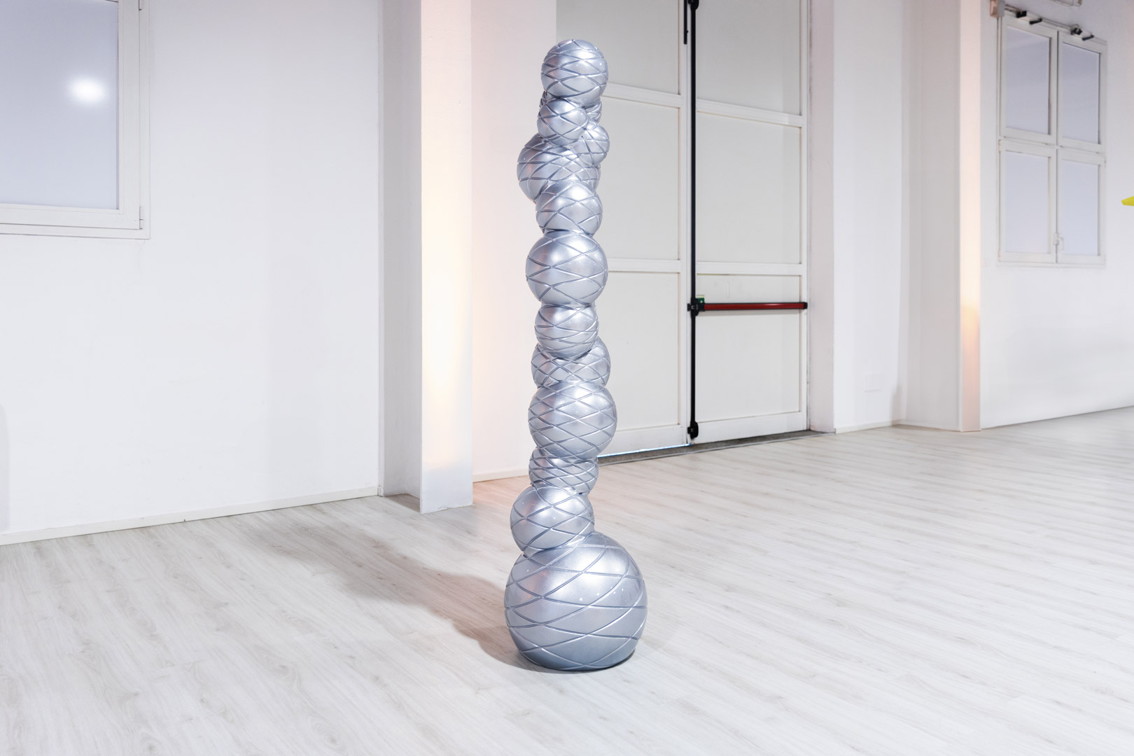 DUBAI DREAM SCULPTURE